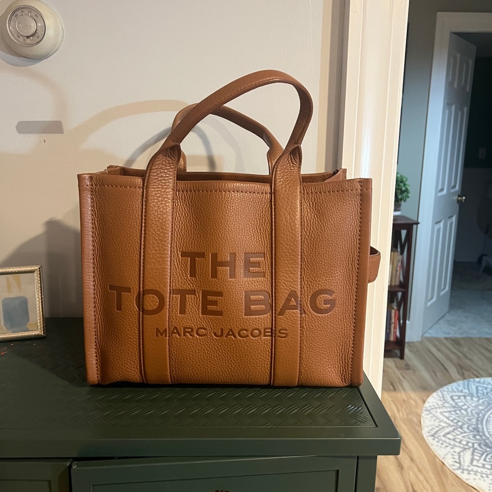 Marc Jacobs Brown Tote Bag- Medium